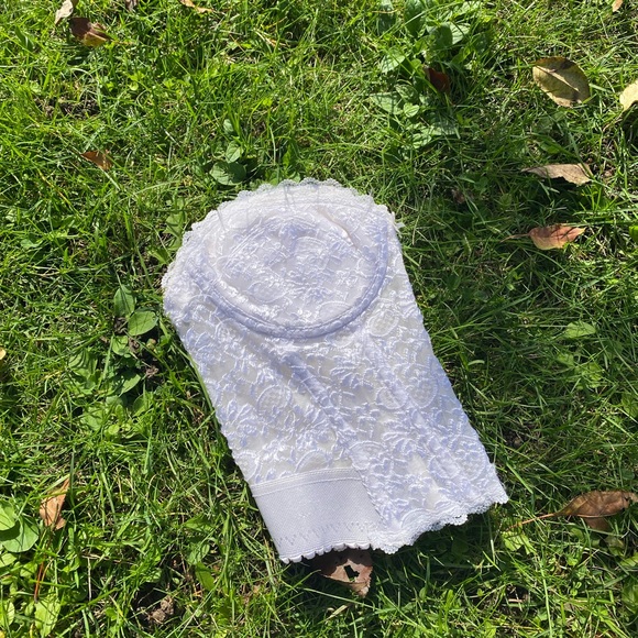 White CHARMING corset from DI LORENZO 80B fits M - Picture 4 of 4